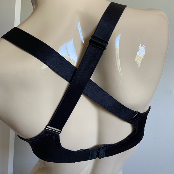 Marlies Dekkers 34E *FREE* black and white bra *fair condition - Picture 6 of 12